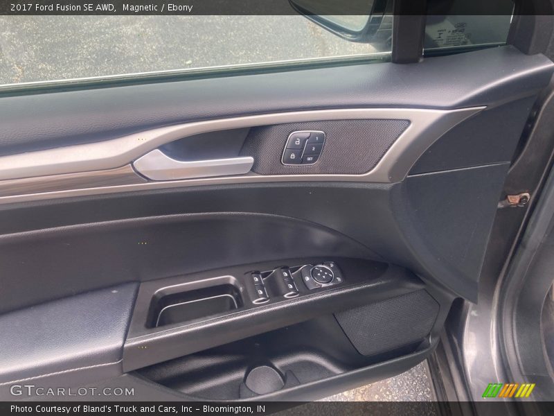 Magnetic / Ebony 2017 Ford Fusion SE AWD