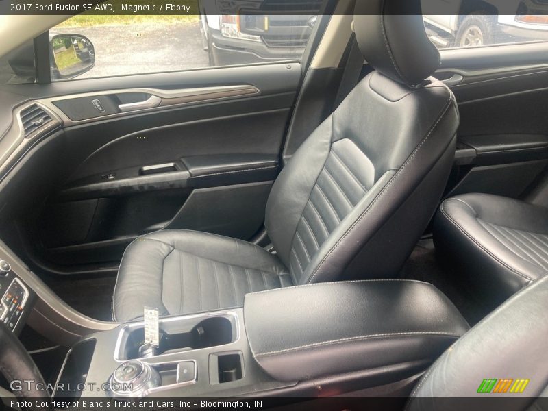 Magnetic / Ebony 2017 Ford Fusion SE AWD