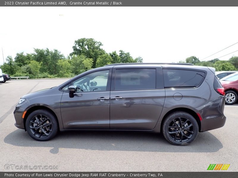 Granite Crystal Metallic / Black 2023 Chrysler Pacifica Limited AWD