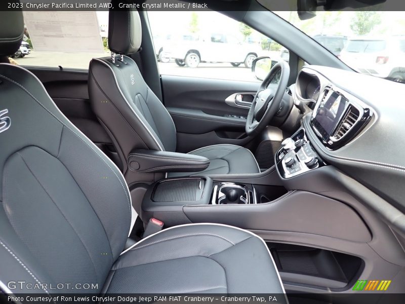 Granite Crystal Metallic / Black 2023 Chrysler Pacifica Limited AWD