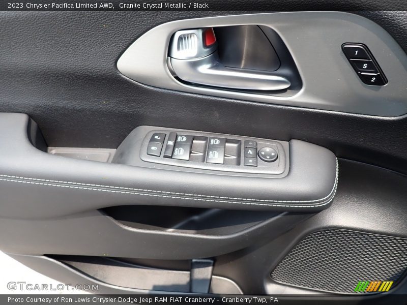 Granite Crystal Metallic / Black 2023 Chrysler Pacifica Limited AWD