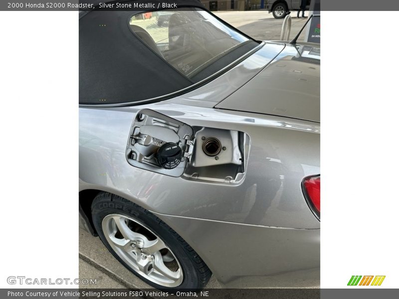 Silver Stone Metallic / Black 2000 Honda S2000 Roadster