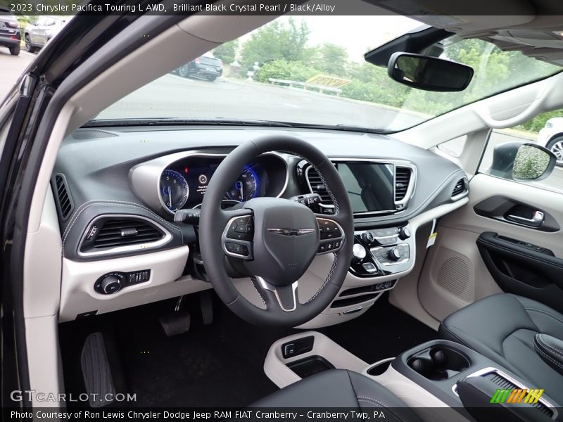 Brilliant Black Crystal Pearl / Black/Alloy 2023 Chrysler Pacifica Touring L AWD