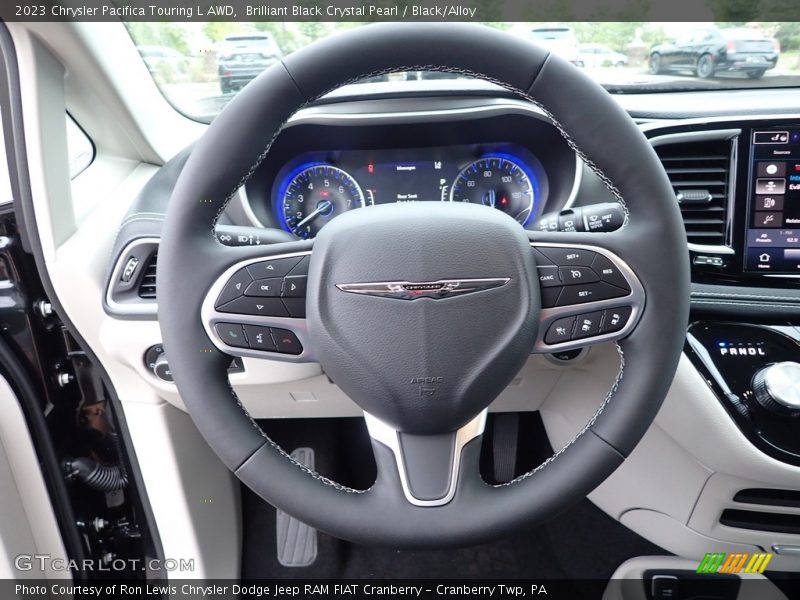 Brilliant Black Crystal Pearl / Black/Alloy 2023 Chrysler Pacifica Touring L AWD
