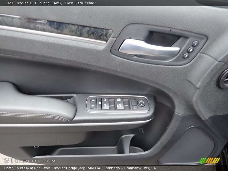 Gloss Black / Black 2023 Chrysler 300 Touring L AWD