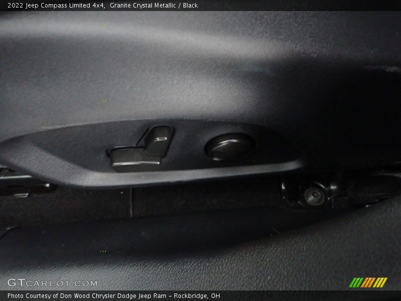 Granite Crystal Metallic / Black 2022 Jeep Compass Limited 4x4