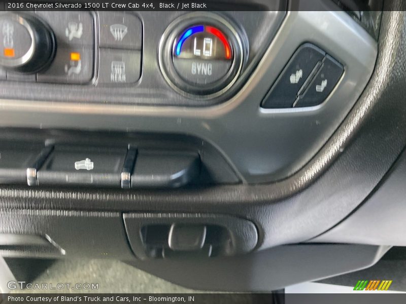 Black / Jet Black 2016 Chevrolet Silverado 1500 LT Crew Cab 4x4