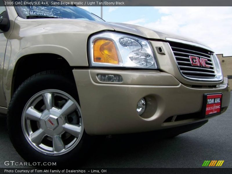Sand Beige Metallic / Light Tan/Ebony Black 2006 GMC Envoy SLE 4x4