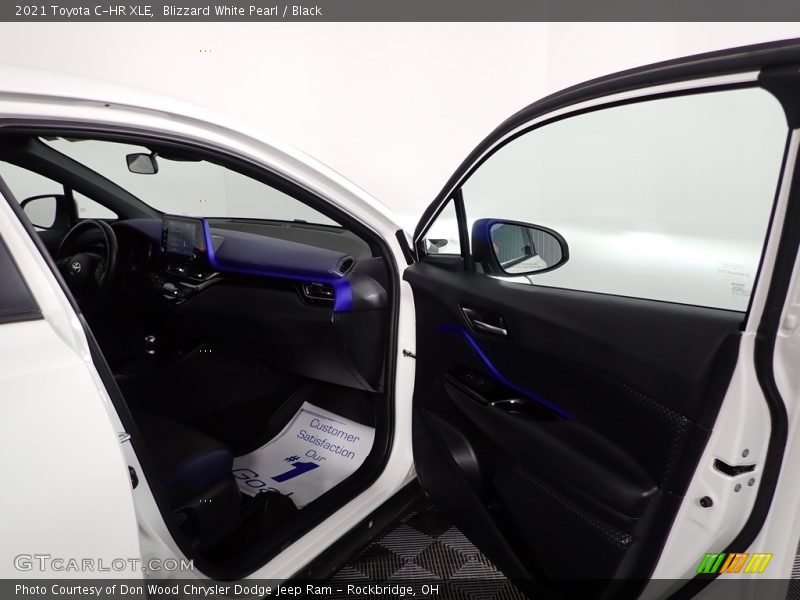 Blizzard White Pearl / Black 2021 Toyota C-HR XLE