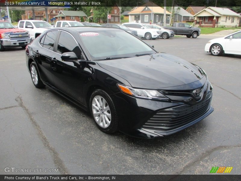Midnight Black Metallic / Black 2019 Toyota Camry LE