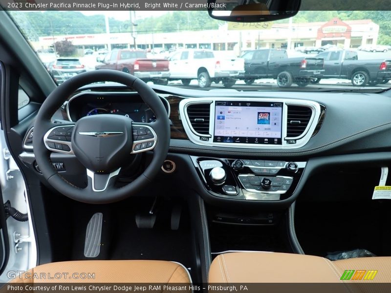 Bright White / Caramel/Black 2023 Chrysler Pacifica Pinnacle Plug-In Hybrid