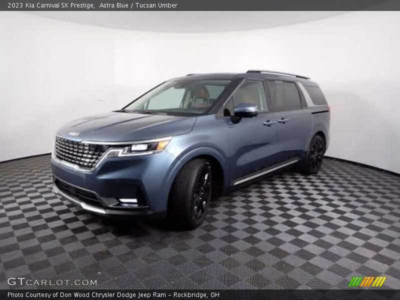 Front 3/4 View of 2023 Carnival SX Prestige