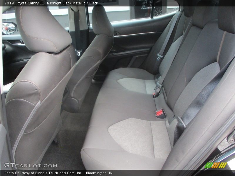 Midnight Black Metallic / Black 2019 Toyota Camry LE