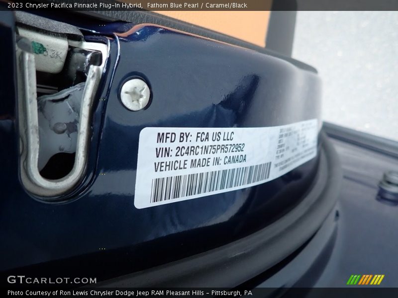 Fathom Blue Pearl / Caramel/Black 2023 Chrysler Pacifica Pinnacle Plug-In Hybrid