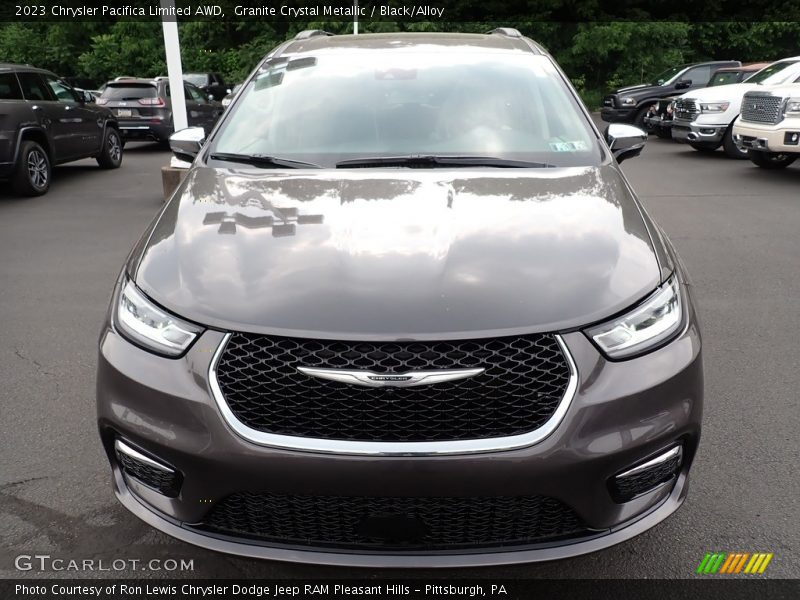 Granite Crystal Metallic / Black/Alloy 2023 Chrysler Pacifica Limited AWD