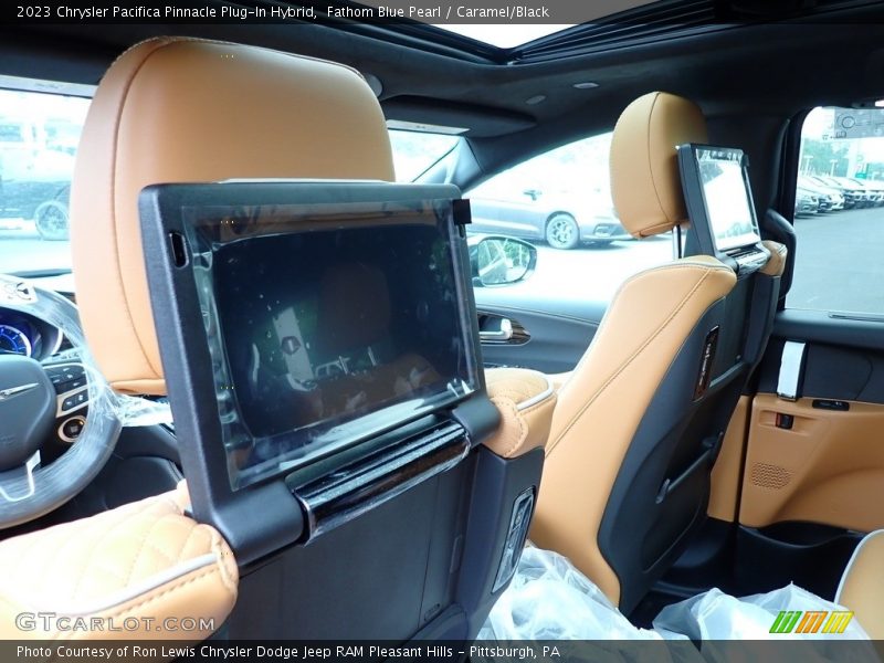 Entertainment System of 2023 Pacifica Pinnacle Plug-In Hybrid