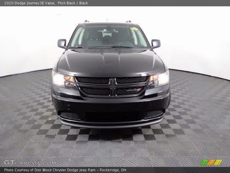 Pitch Black / Black 2020 Dodge Journey SE Value