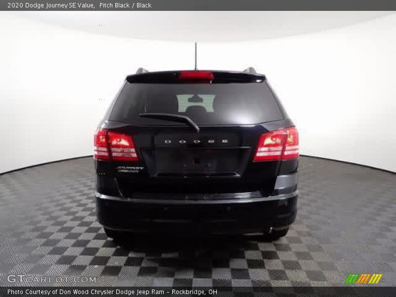 Pitch Black / Black 2020 Dodge Journey SE Value