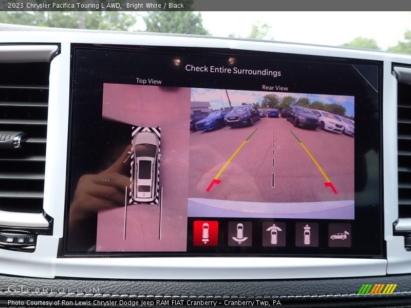 Bright White / Black 2023 Chrysler Pacifica Touring L AWD