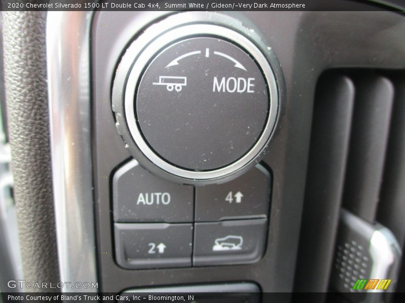 Summit White / Gideon/­Very Dark Atmosphere 2020 Chevrolet Silverado 1500 LT Double Cab 4x4