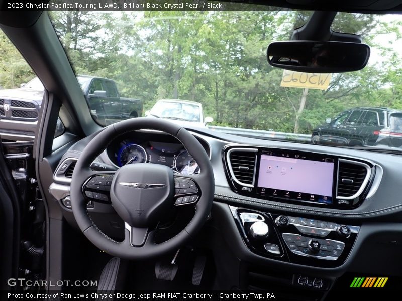 Brilliant Black Crystal Pearl / Black 2023 Chrysler Pacifica Touring L AWD