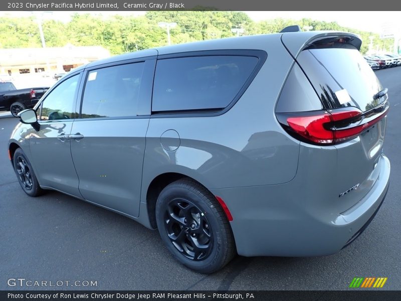 Ceramic Gray / Black 2023 Chrysler Pacifica Hybrid Limited