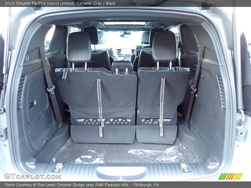 2023 Pacifica Hybrid Limited Trunk