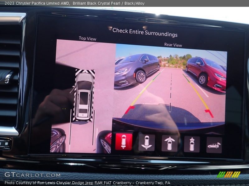 Brilliant Black Crystal Pearl / Black/Alloy 2023 Chrysler Pacifica Limited AWD