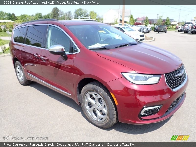 Velvet Red Pearl / Black/Alloy 2023 Chrysler Pacifica Limited AWD