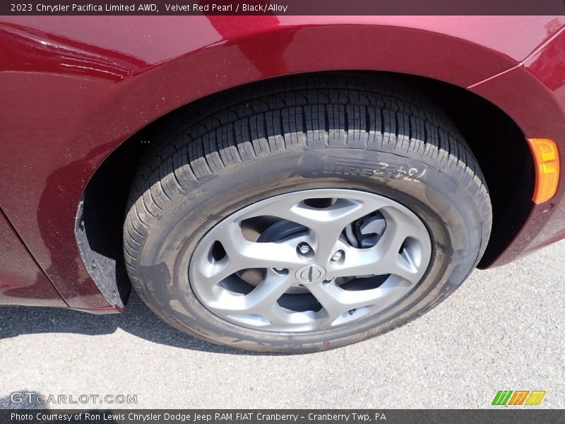Velvet Red Pearl / Black/Alloy 2023 Chrysler Pacifica Limited AWD