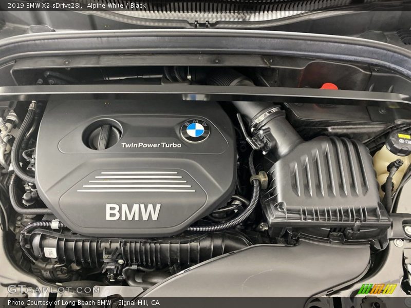 Alpine White / Black 2019 BMW X2 sDrive28i