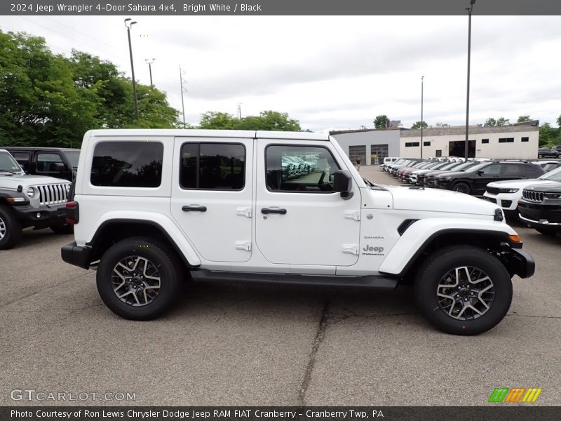  2024 Wrangler 4-Door Sahara 4x4 Bright White