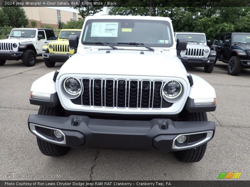  2024 Wrangler 4-Door Sahara 4x4 Bright White