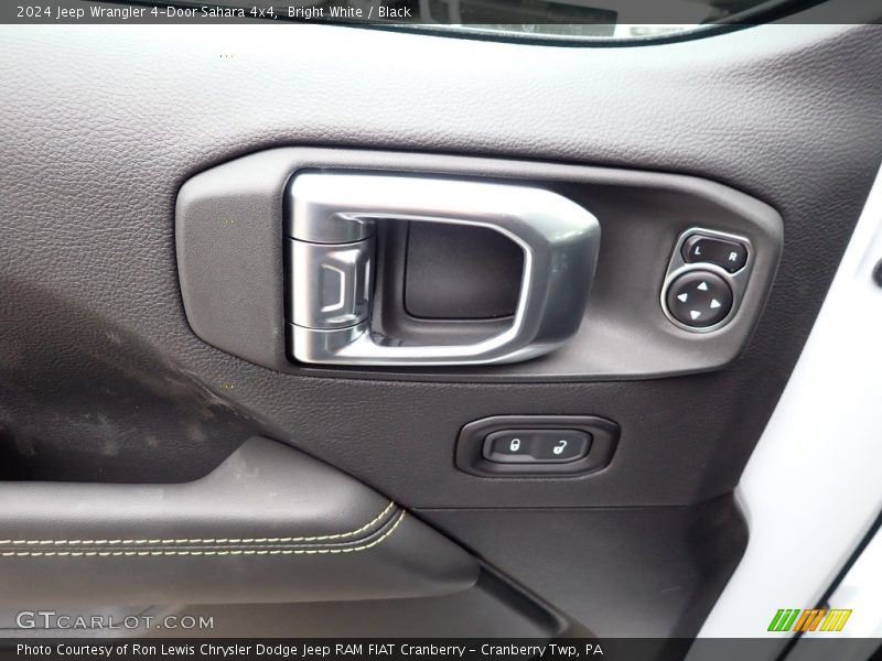 Door Panel of 2024 Wrangler 4-Door Sahara 4x4