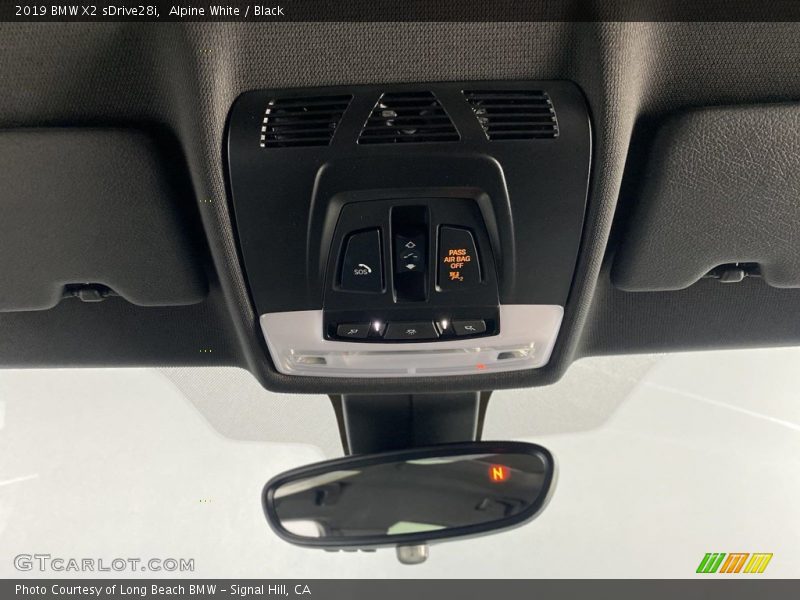 Alpine White / Black 2019 BMW X2 sDrive28i