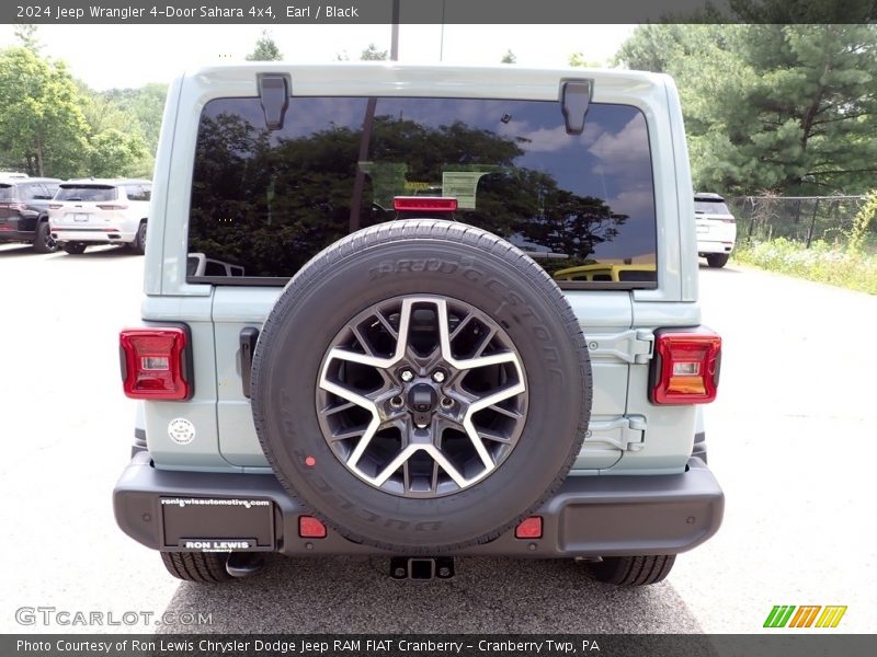 Earl / Black 2024 Jeep Wrangler 4-Door Sahara 4x4
