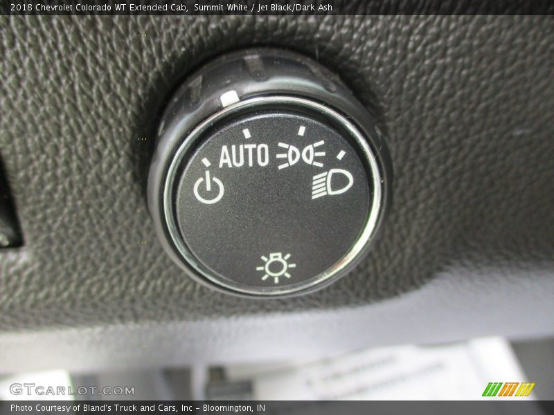 Summit White / Jet Black/Dark Ash 2018 Chevrolet Colorado WT Extended Cab