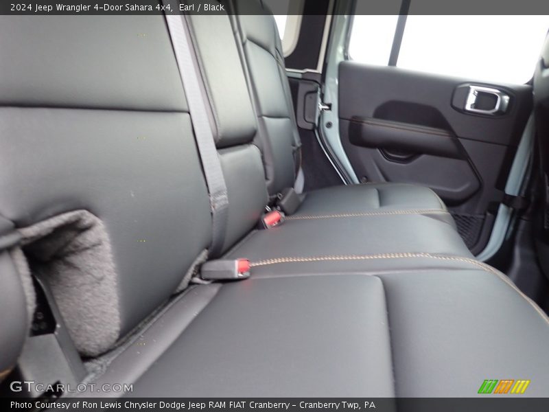 Earl / Black 2024 Jeep Wrangler 4-Door Sahara 4x4