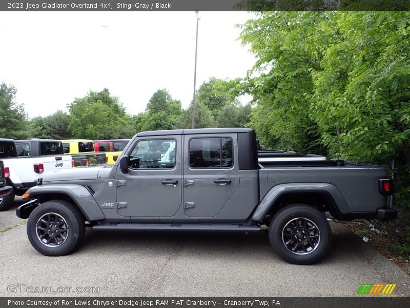 Sting-Gray / Black 2023 Jeep Gladiator Overland 4x4