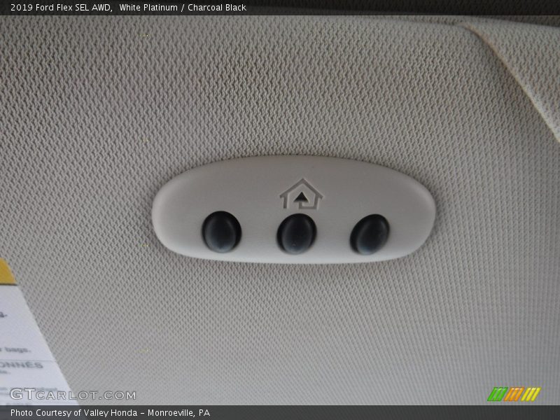 White Platinum / Charcoal Black 2019 Ford Flex SEL AWD