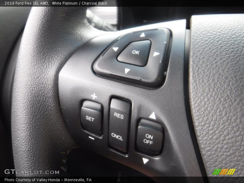  2019 Flex SEL AWD Steering Wheel