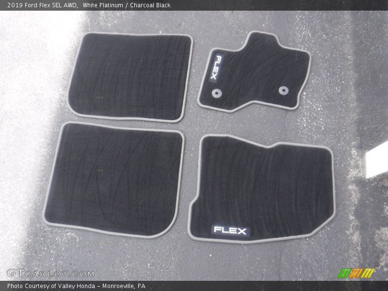 White Platinum / Charcoal Black 2019 Ford Flex SEL AWD