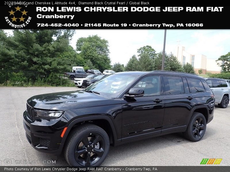 Diamond Black Crystal Pearl / Global Black 2023 Jeep Grand Cherokee L Altitude 4x4