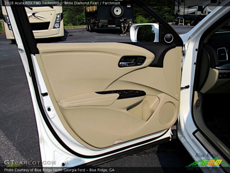 White Diamond Pearl / Parchment 2018 Acura RDX FWD Technology