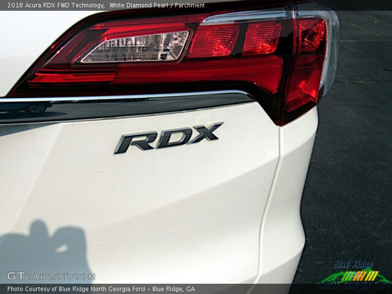 White Diamond Pearl / Parchment 2018 Acura RDX FWD Technology