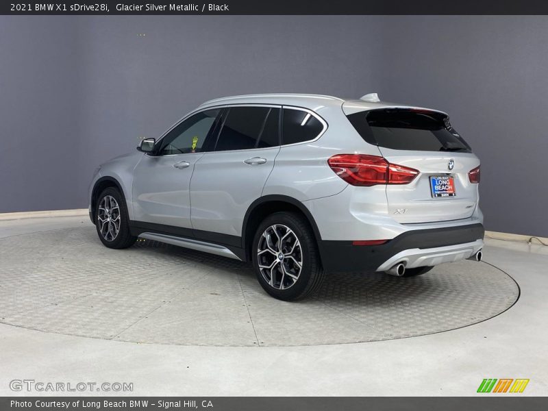 Glacier Silver Metallic / Black 2021 BMW X1 sDrive28i