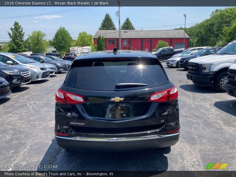 Mosaic Black Metallic / Jet Black 2018 Chevrolet Equinox LT