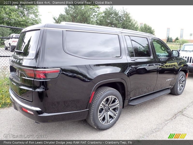 Diamond Black Crystal Pearl / Global Black 2023 Jeep Wagoneer L Base 4x4