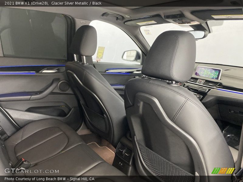 Glacier Silver Metallic / Black 2021 BMW X1 sDrive28i