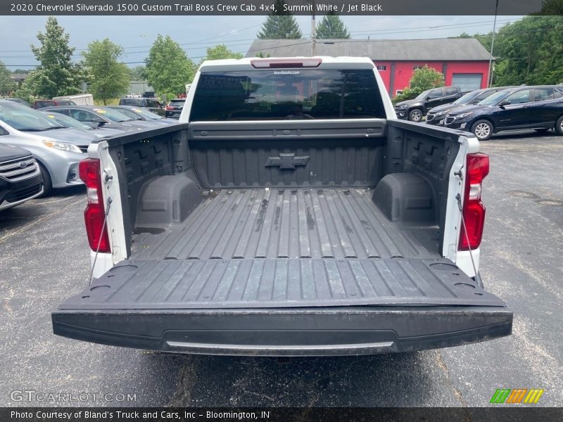 Summit White / Jet Black 2020 Chevrolet Silverado 1500 Custom Trail Boss Crew Cab 4x4